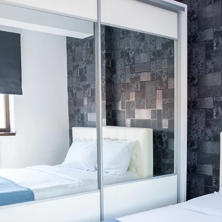 Holidays Vibes Mamaia Nord * Navodari