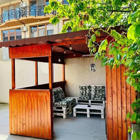 Holidays Vibes Mamaia Nord *